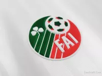 1992/94 Ireland Away Retro Jersey - view 7