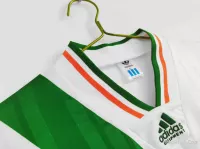 1992/94 Ireland Away Retro Jersey - view 11