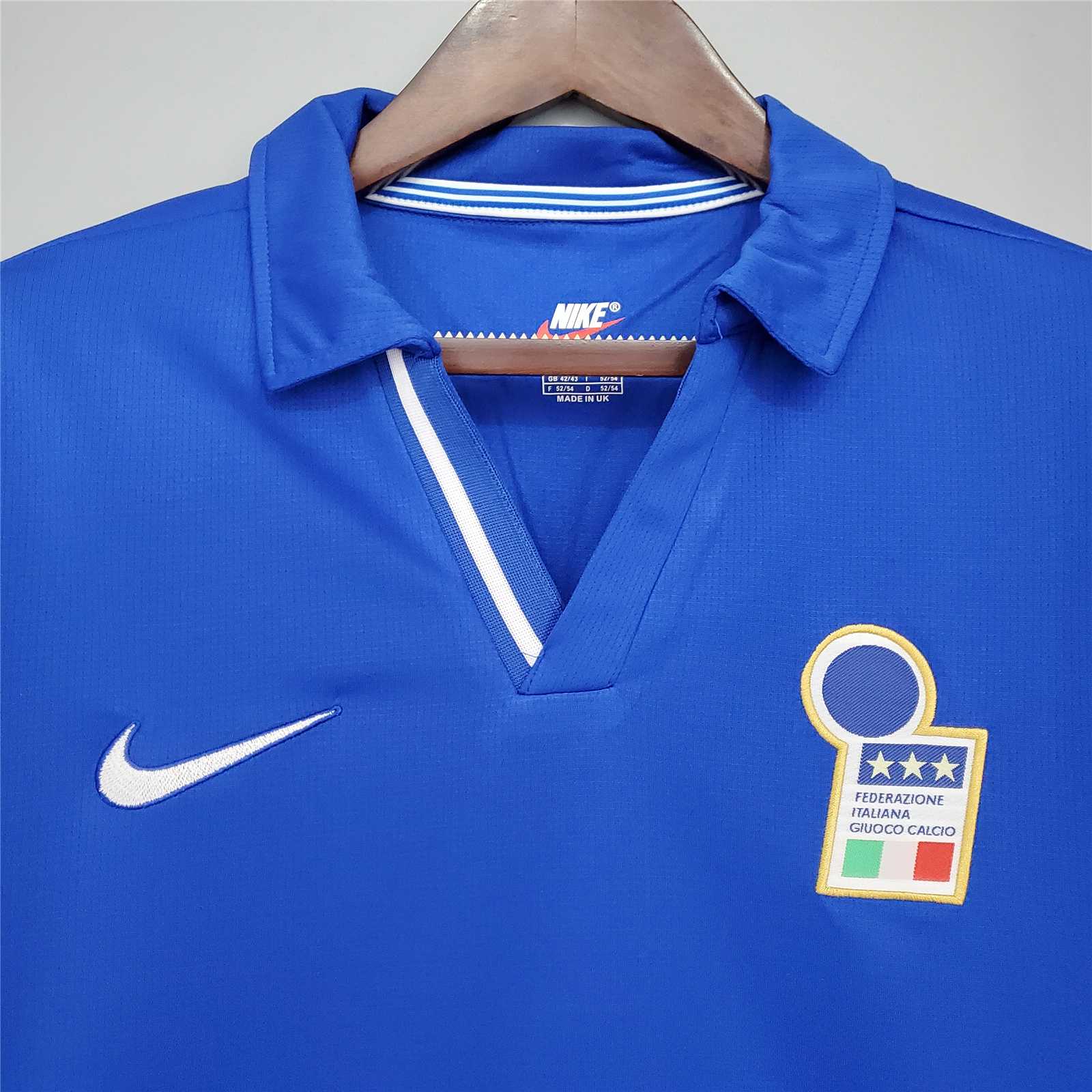 1998 Italy Home World Cup Retro Jersey - gallery