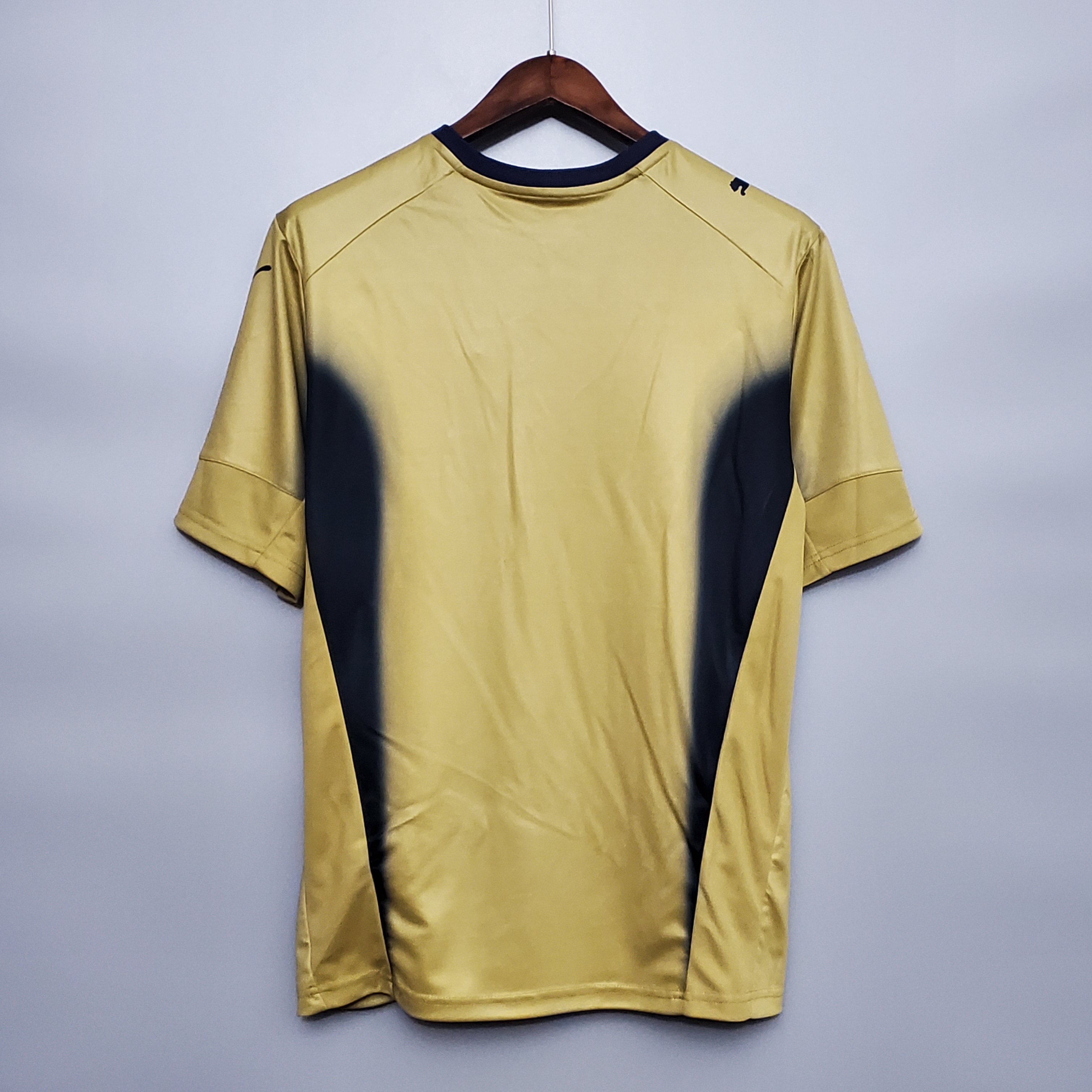 2006 Italy Home World Cup Goalkeeper Retro Jersey - gallery