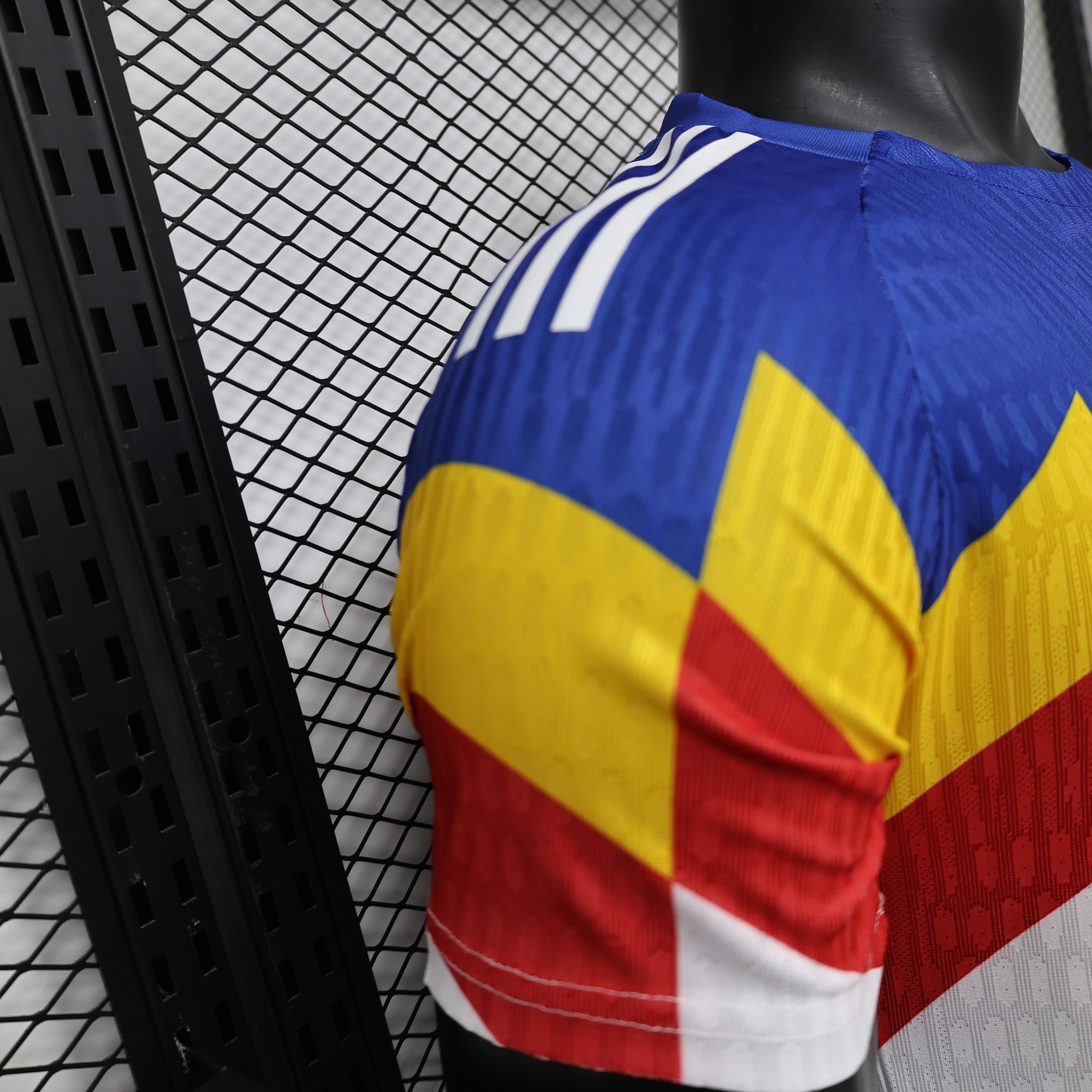 2026 Romania Special Football Jersey Player Version - gallery
