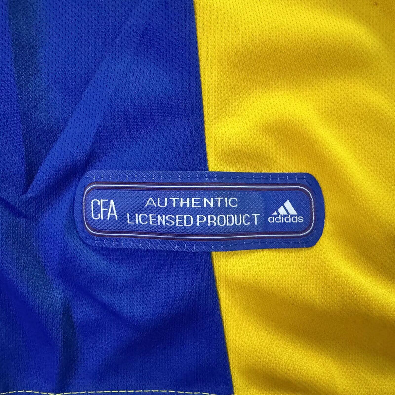 2000 Romania Home Football Retro Jersey - gallery