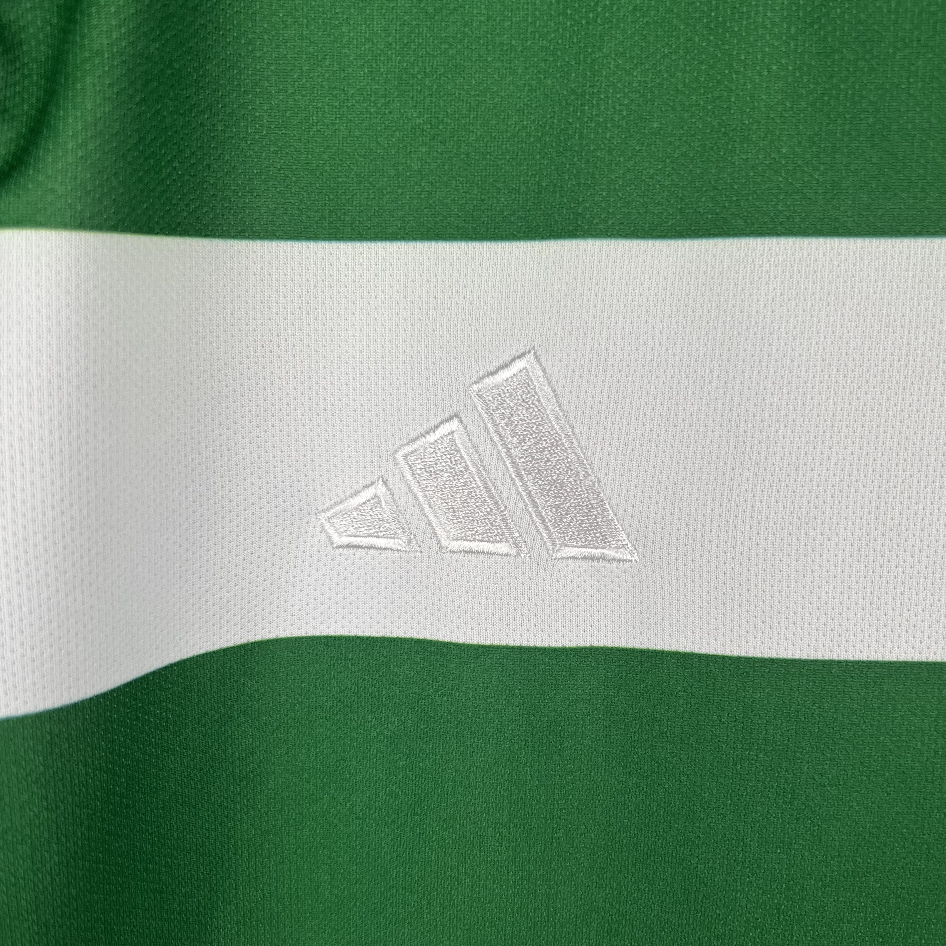 23-24 Celtic Commemorative Soccer Jersey Fan Version - gallery
