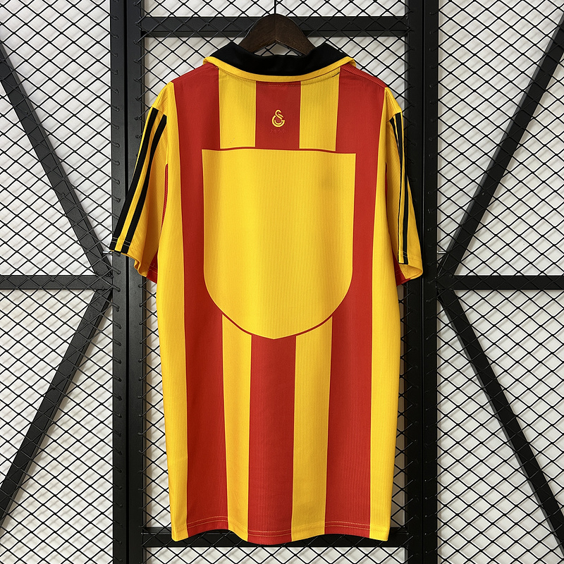 99-00 Galatasaray S.K. Home Retro Jersey - gallery