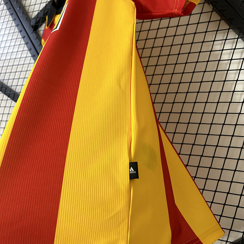 99-00 Galatasaray S.K. Home Retro Jersey - gallery
