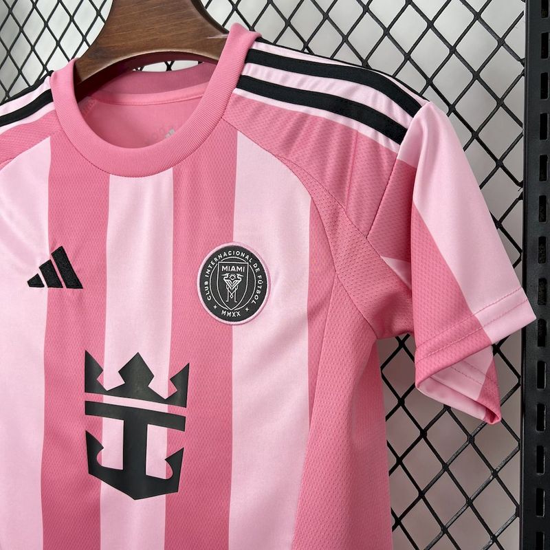 25-26 Inter Miami CF Pink  Soccer Kids Kit Jersey+Shorts - gallery