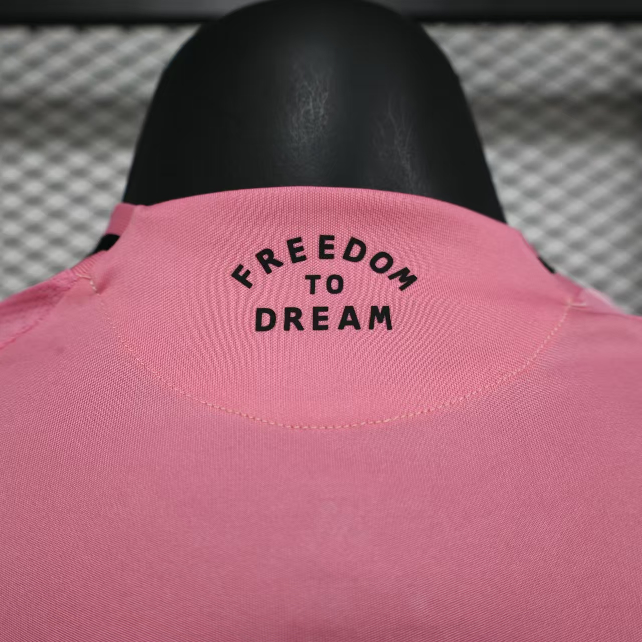 25-26 Inter Miami CF Pink  Soccer Jersey Player Version - gallery