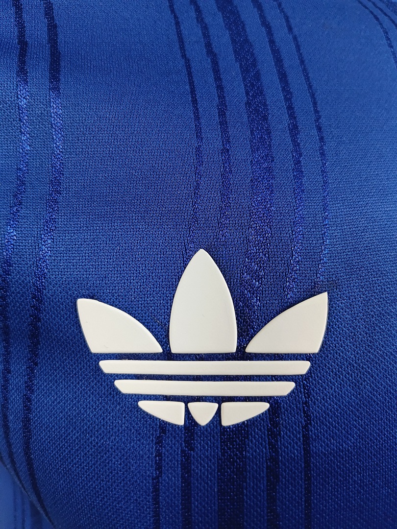 26-27曼联Away 2