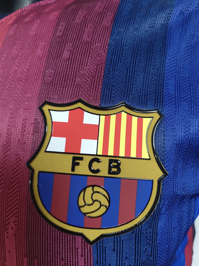 26-27BarcelonaHome 2