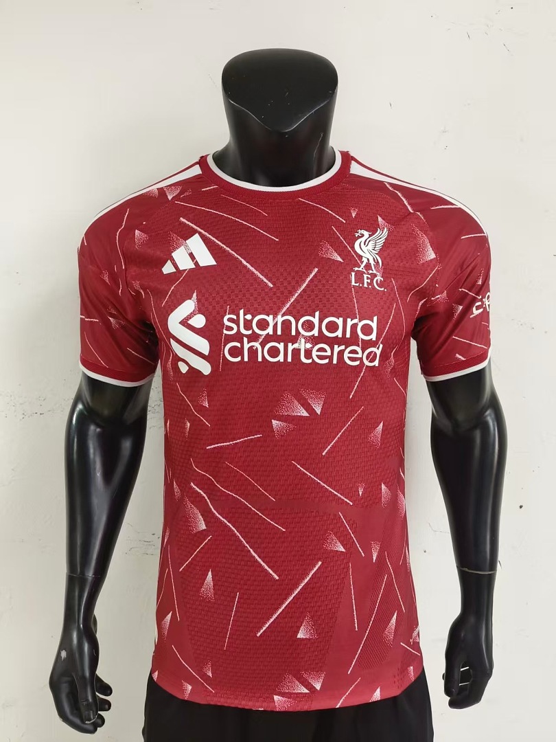 26-27LiverpoolHome 6