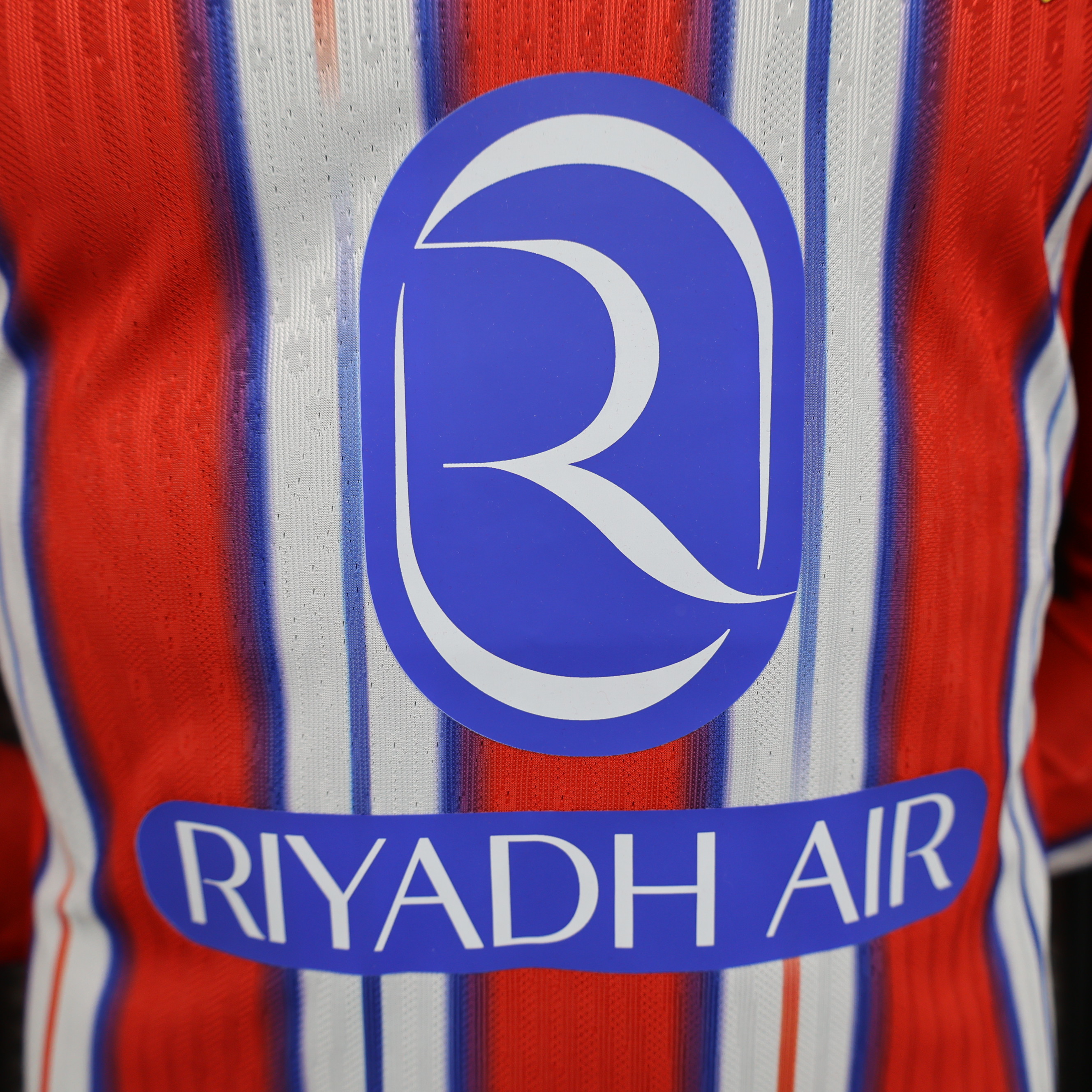 24-25 Atletico Madrid Home Soccer Jersey Player Edition Long Sleeve - view 3