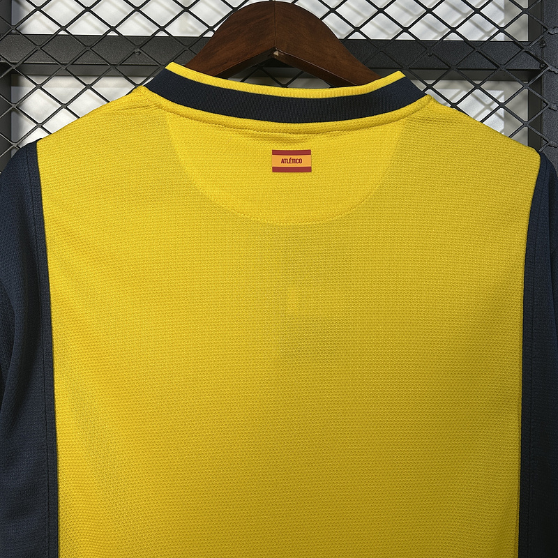2013-14 Atletico Madrid Away Retro Jersey - view 4