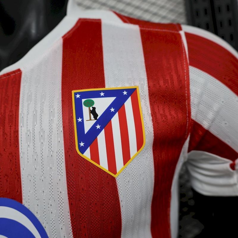 25-26 Atletico Madrid Home Soccer Jersey Player Edition - view 4