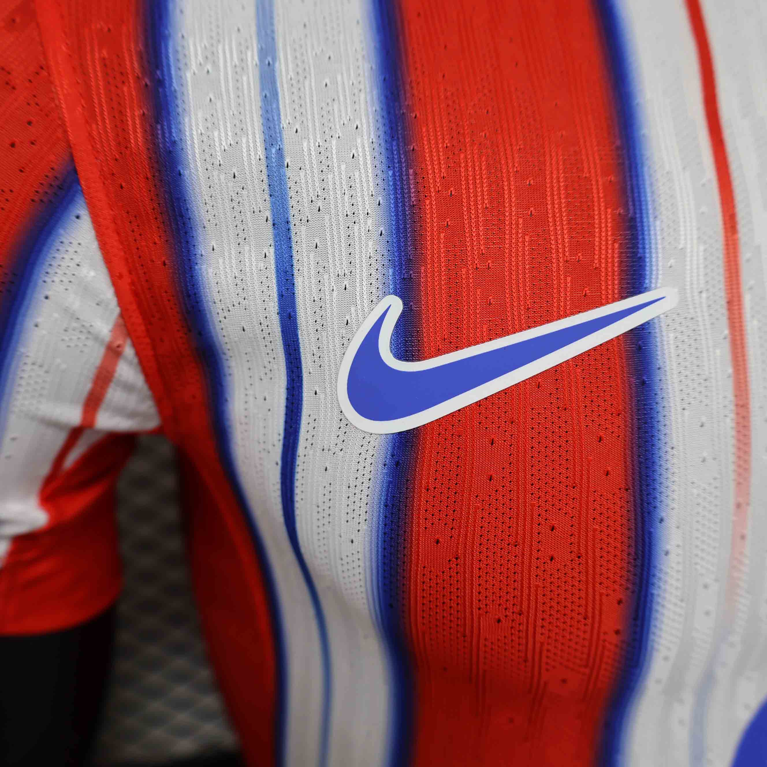 24-25 Atletico Madrid Home Soccer Jersey Player Edition - view 5
