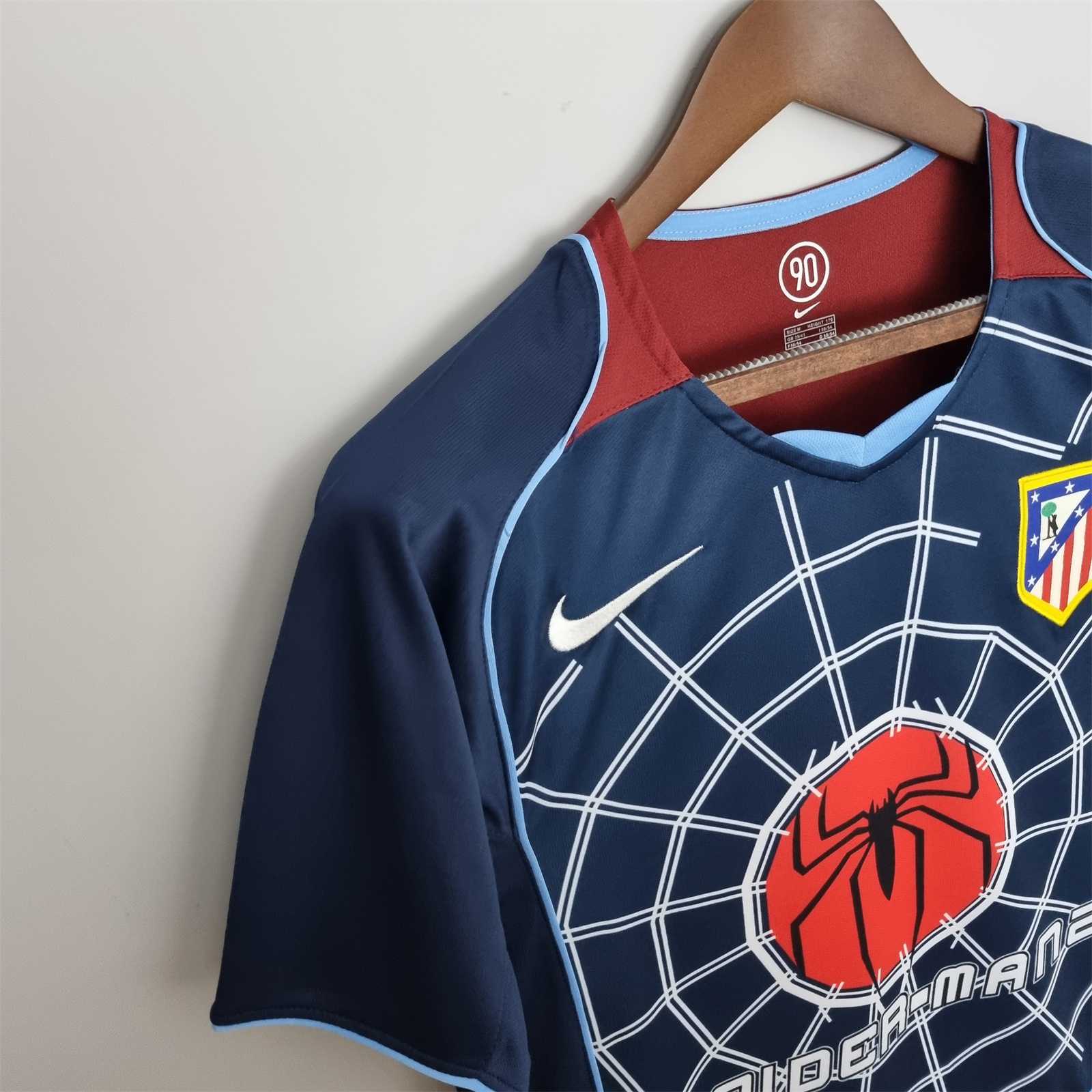 2004-2005 Atletico Madrid Away Jersey Fan Version - view 5