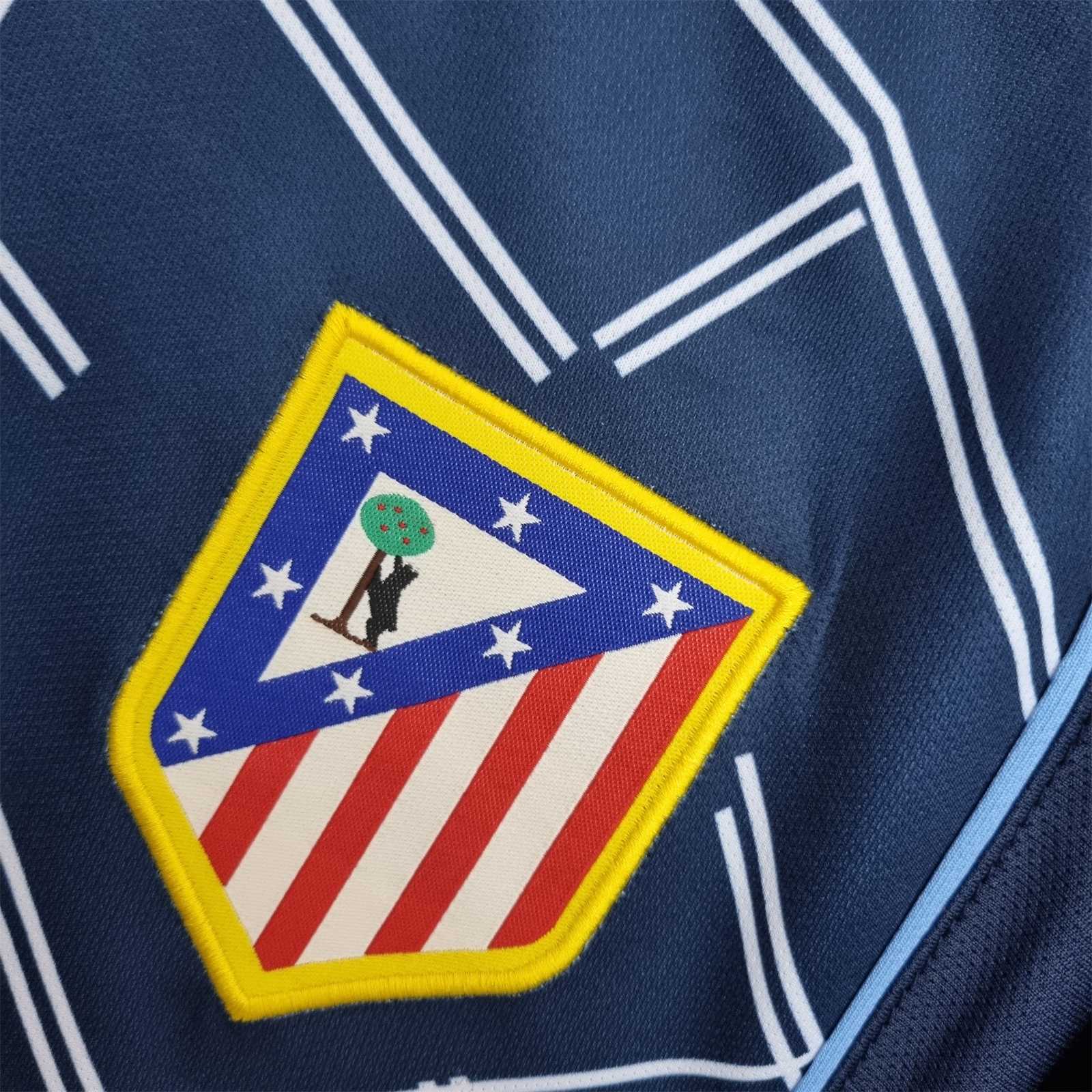 2004-2005 Atletico Madrid Away Jersey Fan Version - view 8