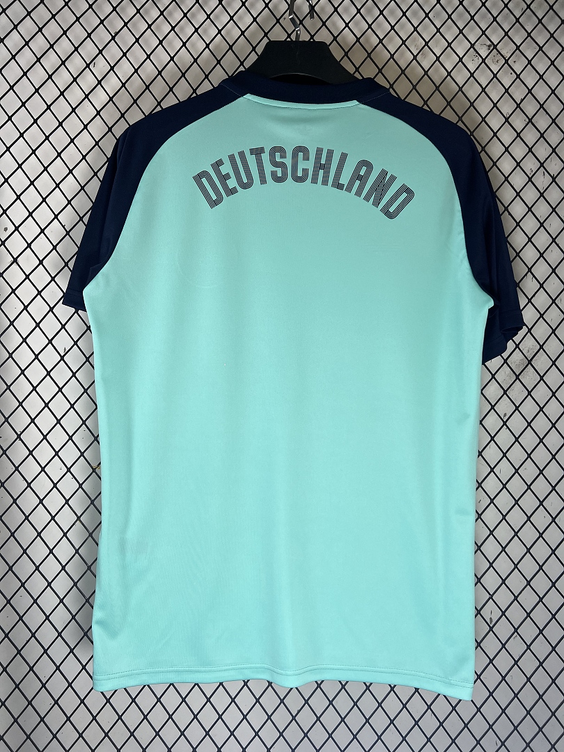 浅Green Germany Training Jersey