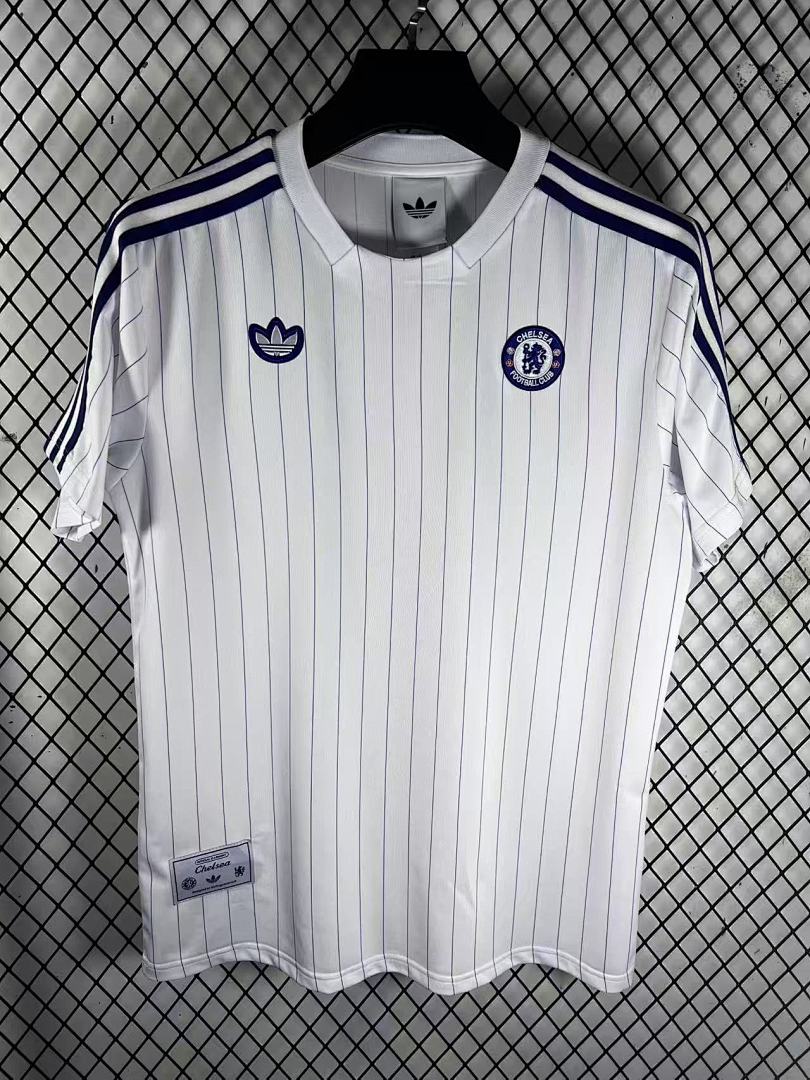 Chelsea Retro版S到4 x L