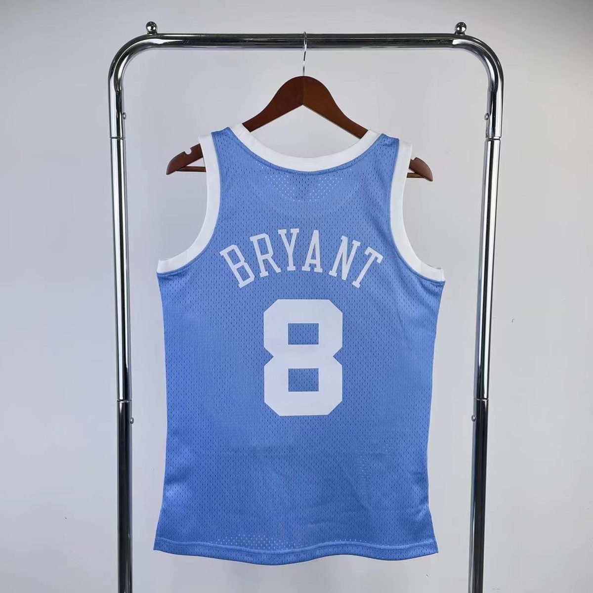MN Throwback Heat-Pressed Jersey: Los Angeles Lakers 2004-05 Season North Carolina Blue #8 Kobe Bryant - detail