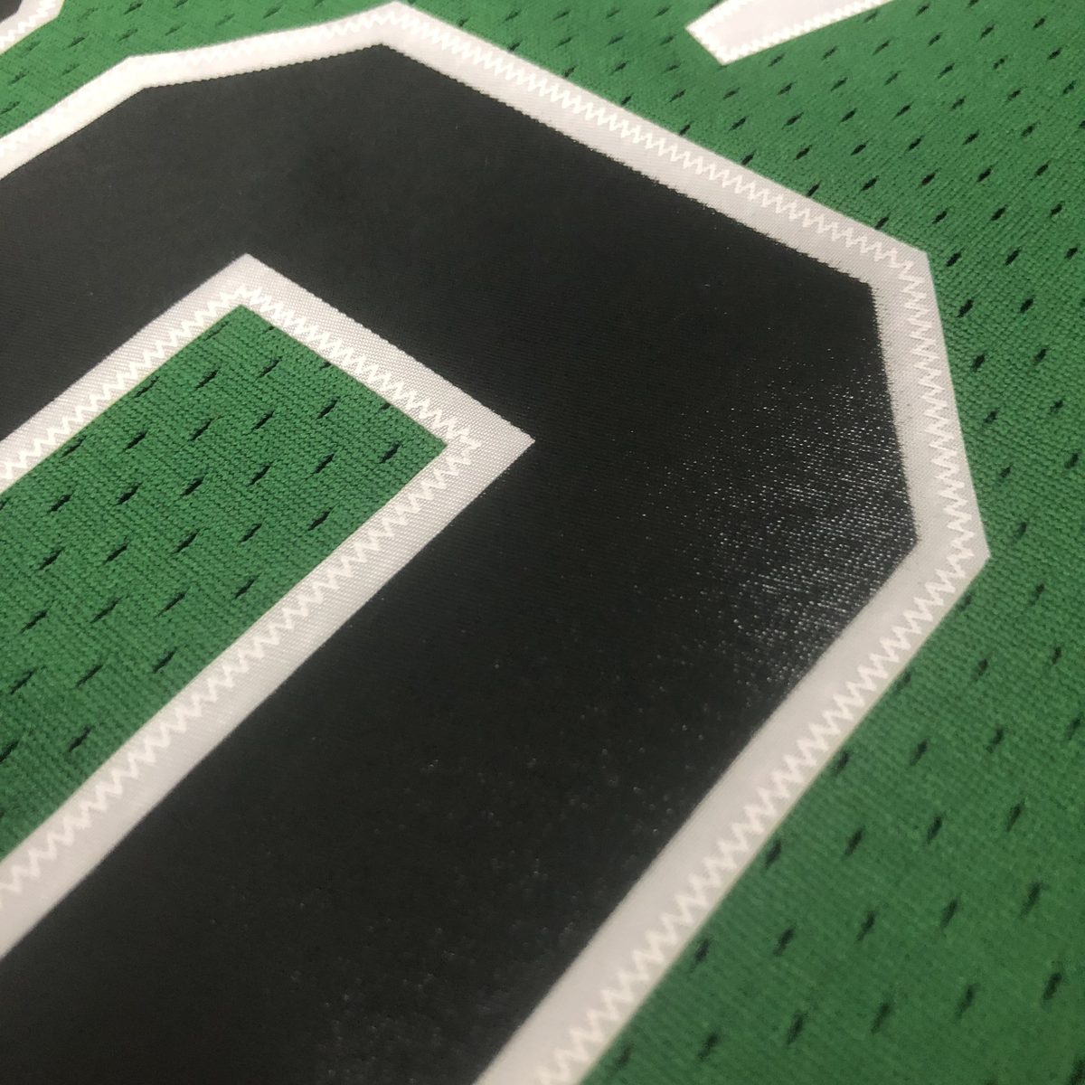 Boston Celtics Throwback Heat-Pressed Swingman Jersey Navy Ray Allen #20 - detail