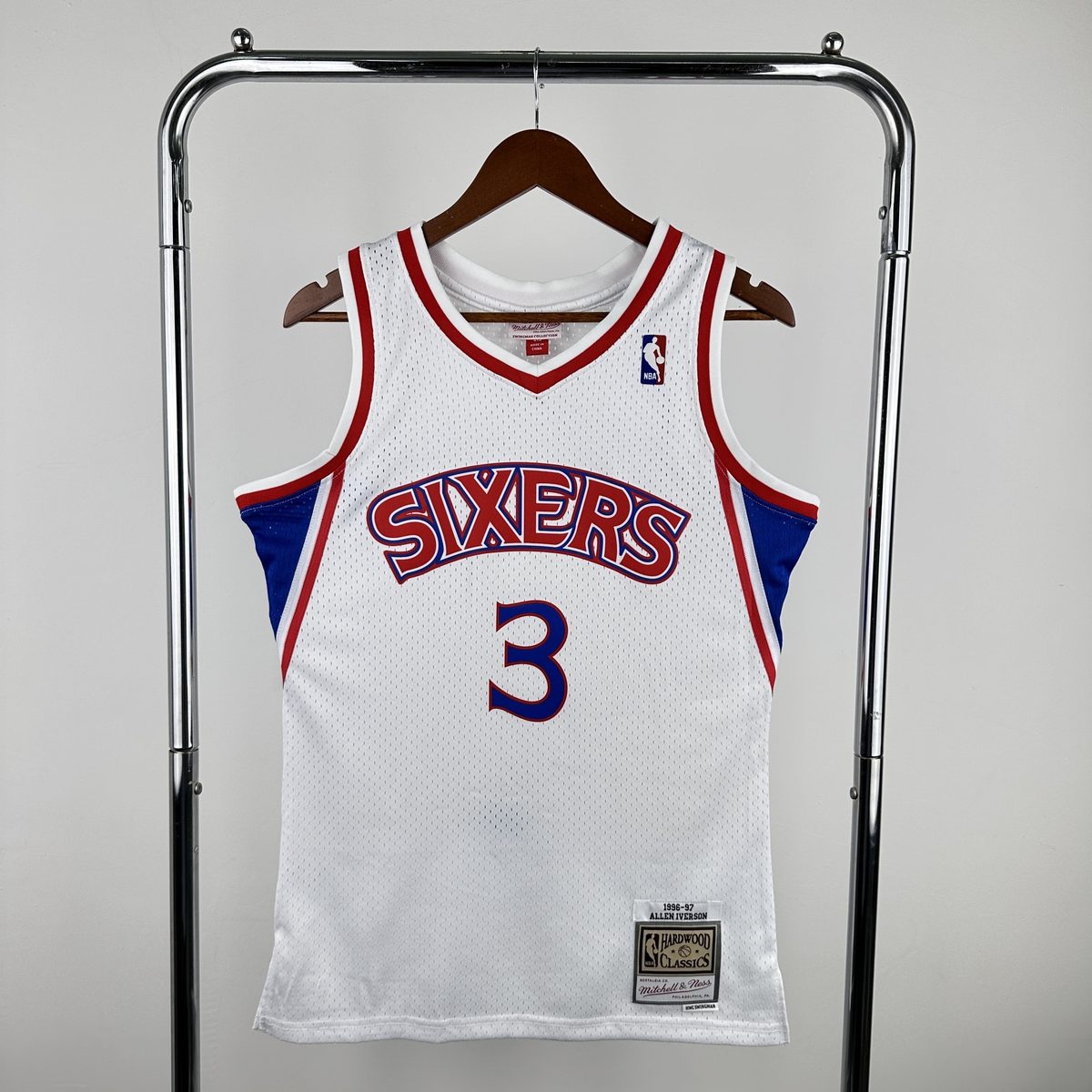 Philadelphia 76ers 1996-97 Season Swingman Throwback Heat-Pressed Replica Jersey White #3 Allen Iverson