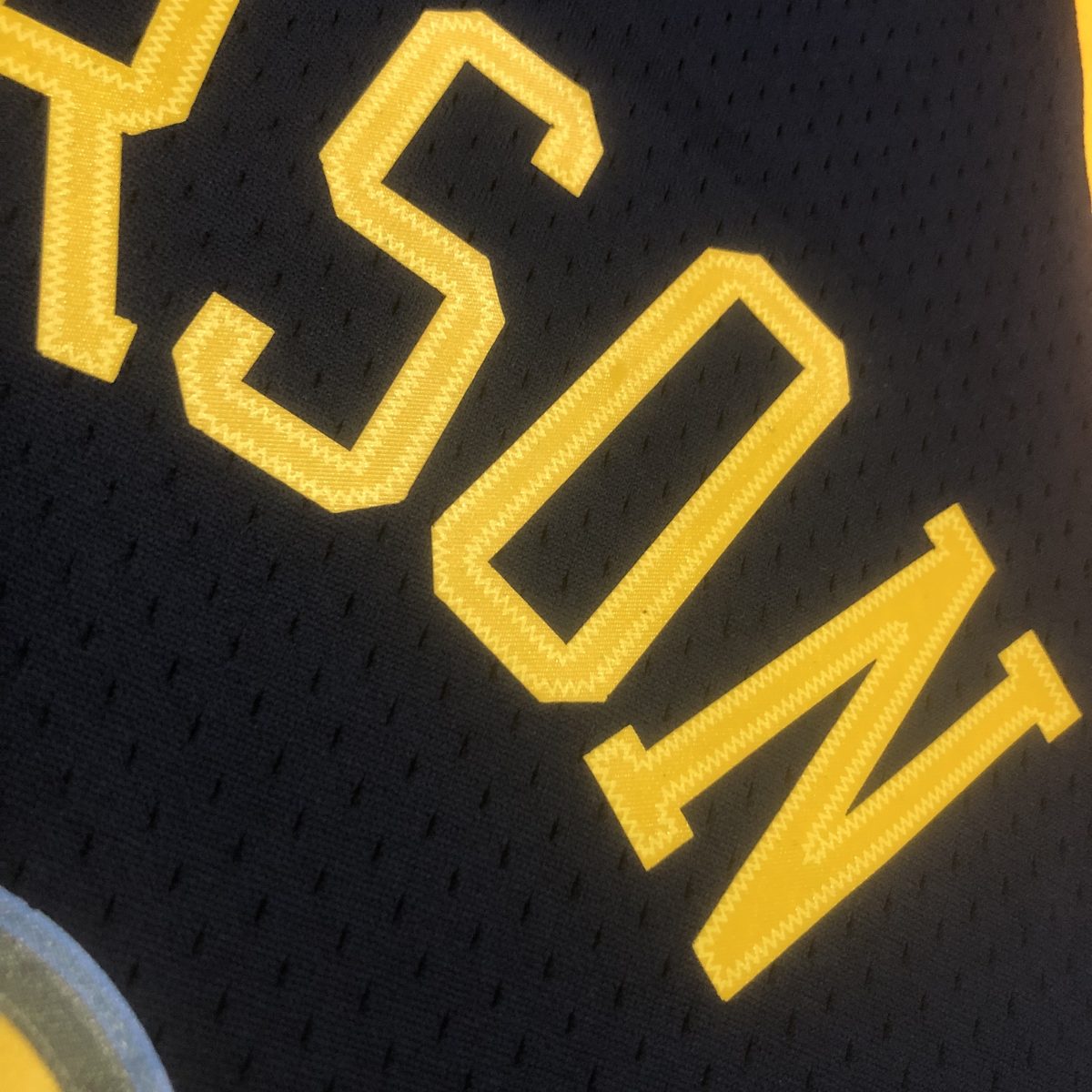 Denver Nuggets 2006-07 Throwback Jersey Heat-Pressed Swingman Navy #3 Allen Iverson - detail