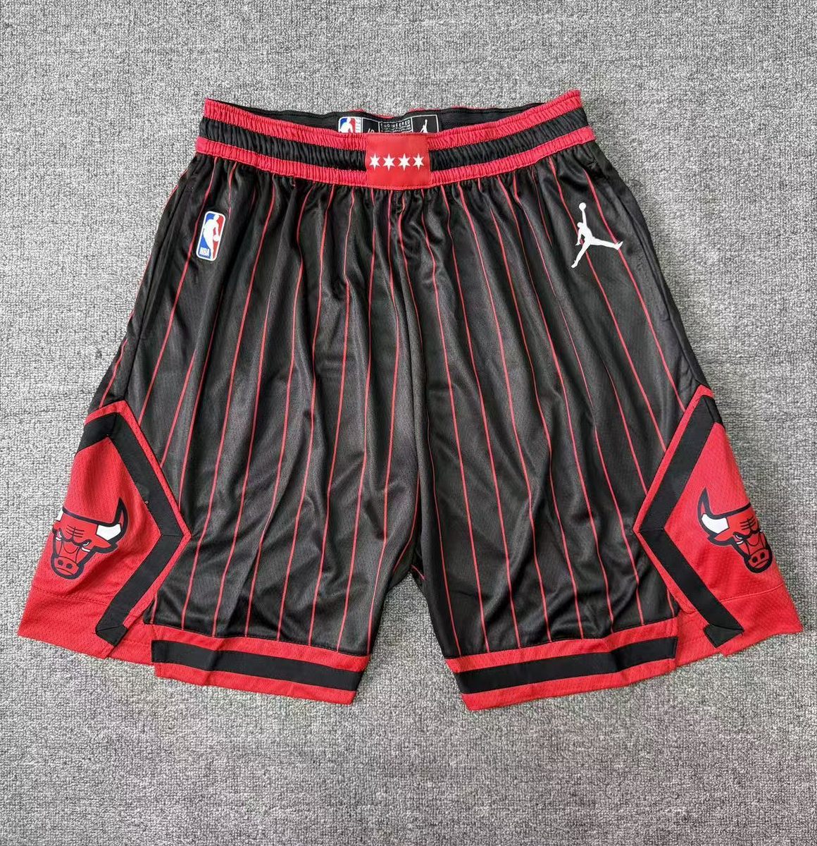 Chicago Bulls 2026-27 Season Statement Striped Red Shorts